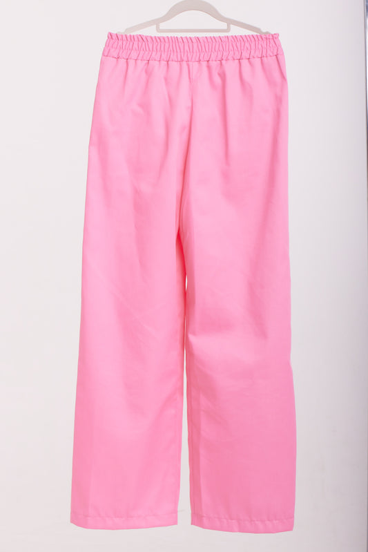Wide-Leg Pink Trousers – Effortless Comfort with a Bold Touch