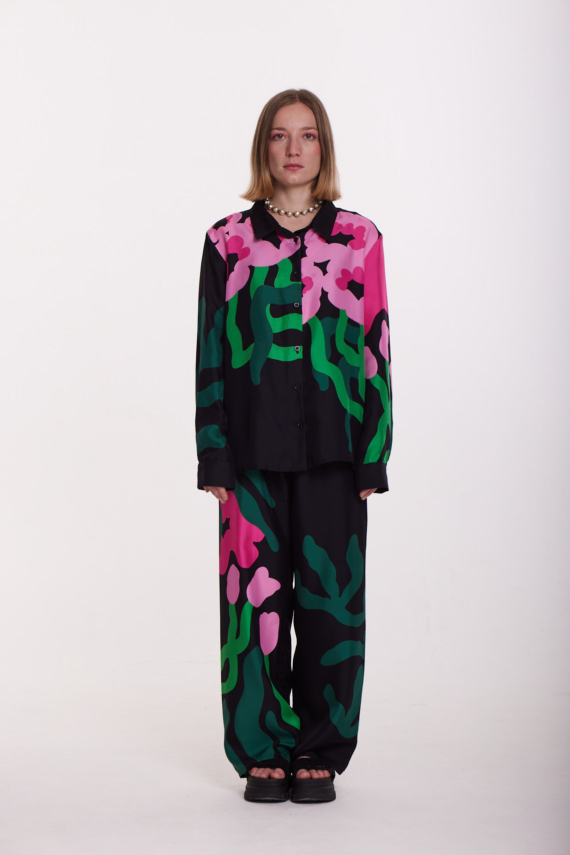 Silk Twill Wide-Leg Trousers – Art Nouveau in Motion