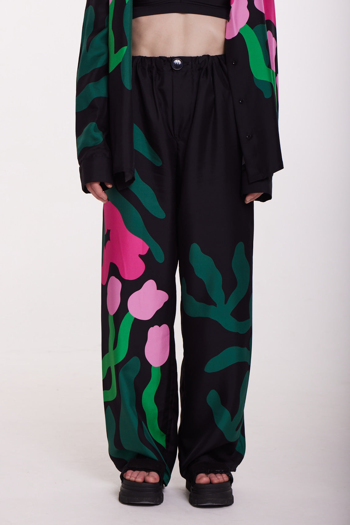 Silk Twill Wide-Leg Trousers – Art Nouveau in Motion