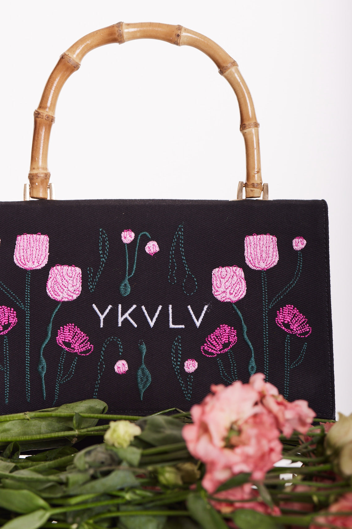 Embroidered Black Canvas Bag with Bamboo Handle – Art Nouveau Elegance